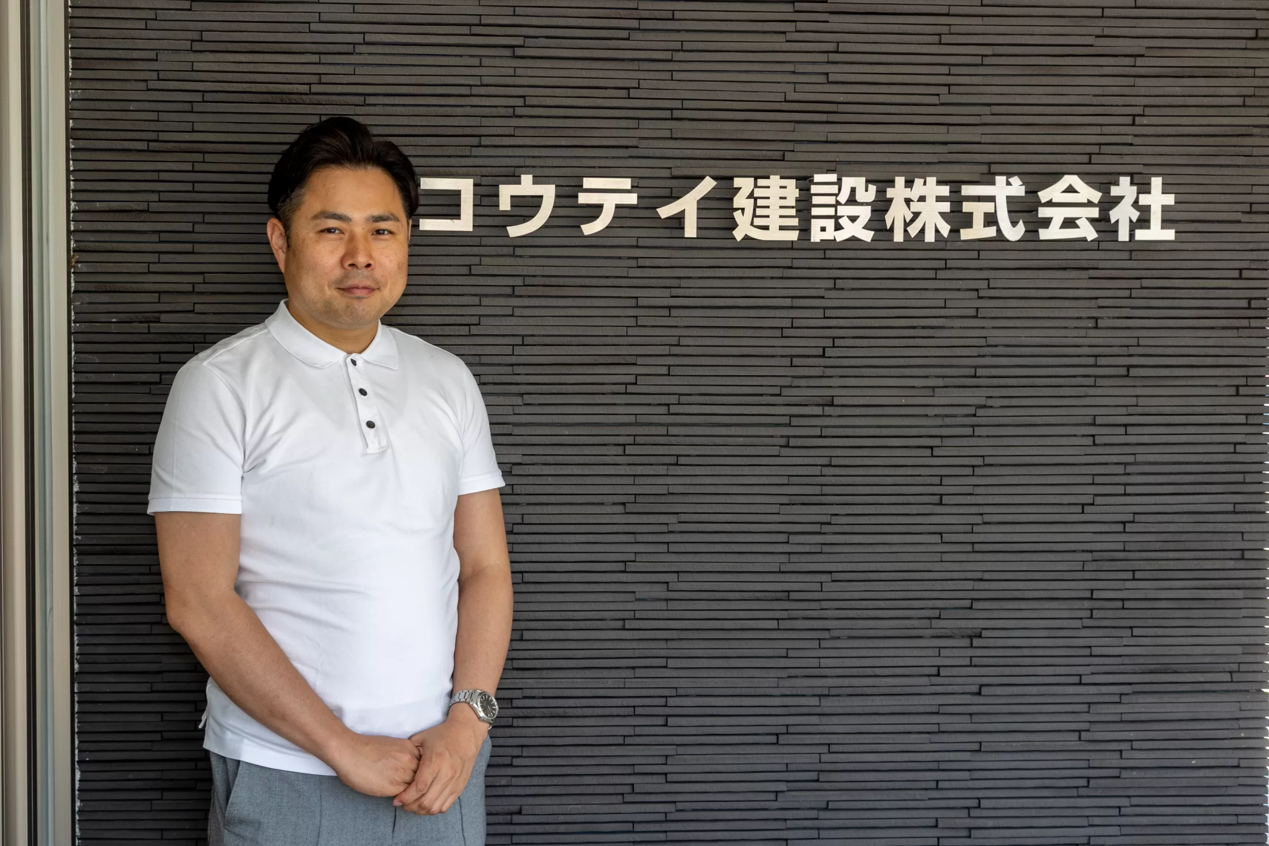 “ツールの形骸化”を乗り越え、次なる一手はAI活用！事前準備ゼロの特化型AI『ナレテク』がもたらした、若手営業の自律的成長と教育コストの劇的削減